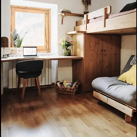 Cozy Chalet Next To The Dora Baltea River *
