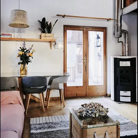 Holiday home Cozy Chalet Next To The Dora Baltea River *
