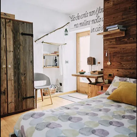Cozy Chalet Next To The Dora Baltea River Holiday home